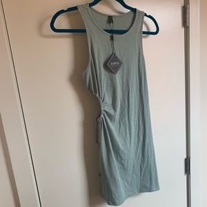 Green bodycon dress